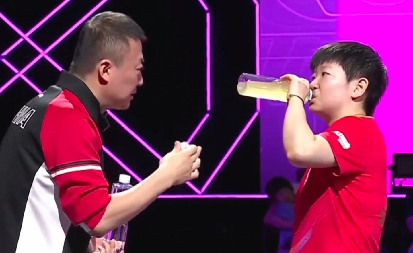 持全程的压, 出绝望的表