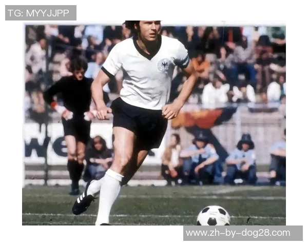 全球足坛历史十大球星排名解析 谁是足球历史上最伟大的球员