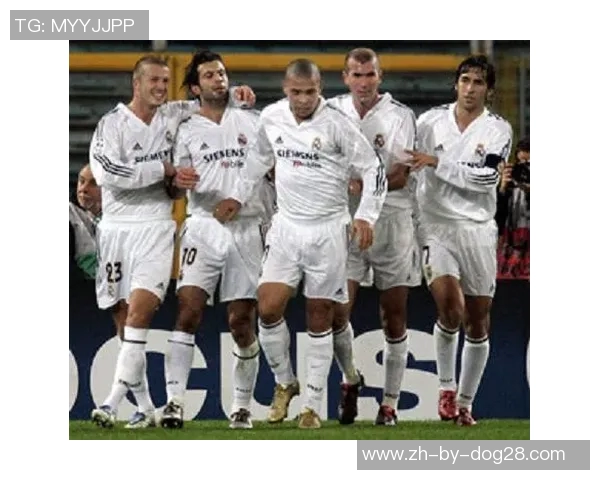 揭秘世界足球巨星早期球衣号码背后隐藏的成长故事与辉煌历程